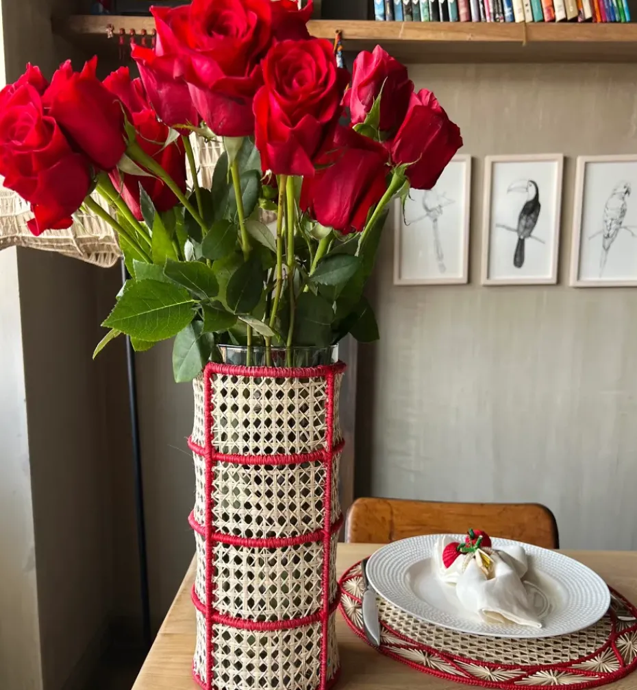 Flower Vases|Holiday Collection*Mercedes Salazar Charming Vase